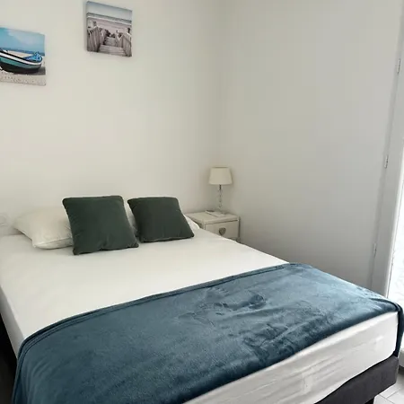 Appartement Le Saphir - Du Mole - Histoire De Clés *